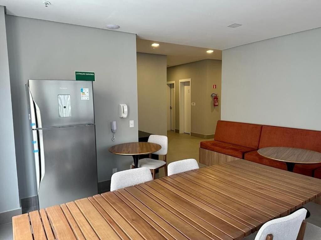 Apartamento Deslumbrante No Metro Belem/ar Condicionado *